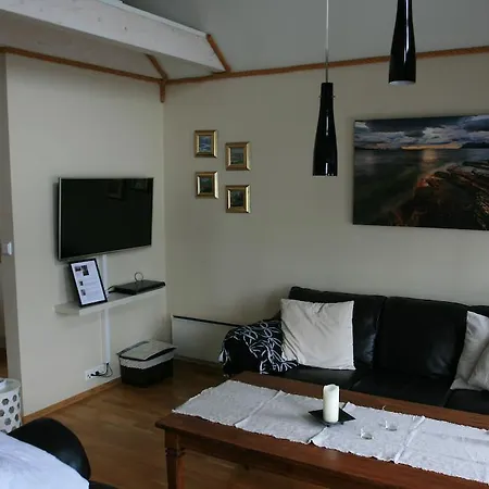 Semesterbostad Tjeldsundbrua Maritim *