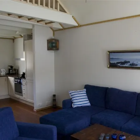 Semesterbostad Tjeldsundbrua Maritim *
