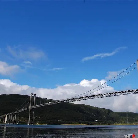 Tjeldsundbrua Maritim Evenskjer