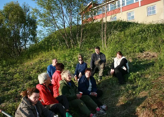 Tjeldsundbrua Maritim Tatil Evi Evenskjer